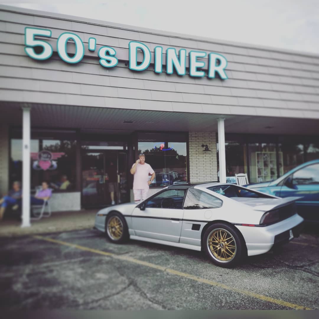Read more about the article Fiero 35th – Thursday Dinner Cruise